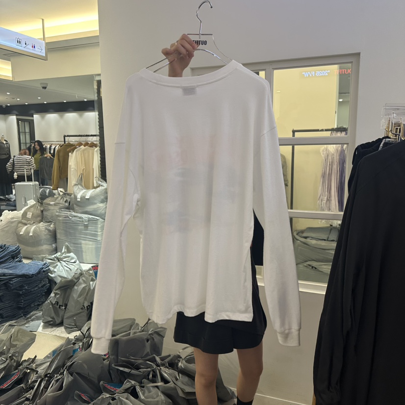 OUTFIT東大門㊣直郵女裝新品人氣推薦時尚真品熱賣休閑長袖T恤OUTFIT長袖T恤