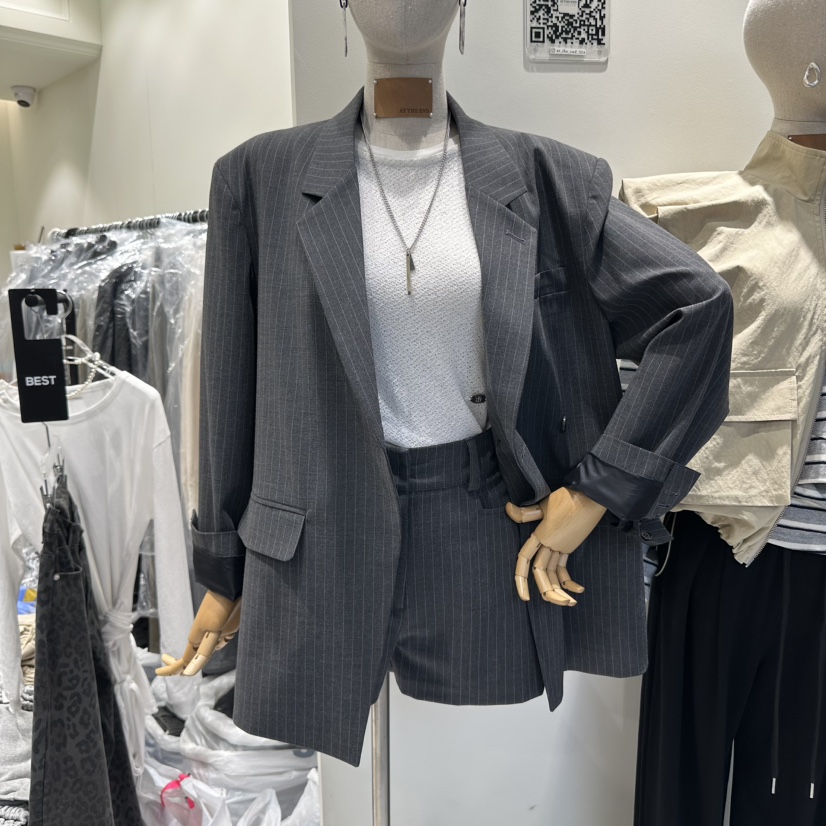AT THE END東大門㊣直郵女士新品熱賣職業時尚休閑25秋冬夾克AT THE END夾克圖色2
