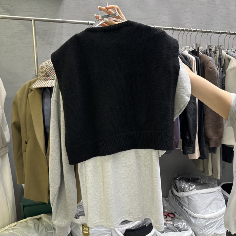 UOOV東大門㊣實拍女裝新品25秋冬人氣真品職業圍巾披肩披肩UOOV圍巾/披肩