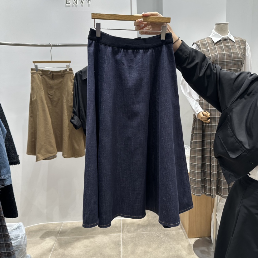 ENVY東大門㊣實拍女裝新款熱賣25秋冬人氣時尚真品推薦長裙ENVY長裙