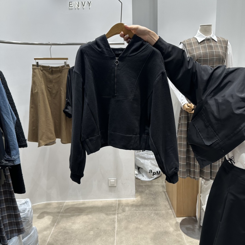 ENVY韓國直郵㊣女裝新款推薦時尚真品人氣休閑25秋冬熱賣衛衣ENVY衛衣圖色2