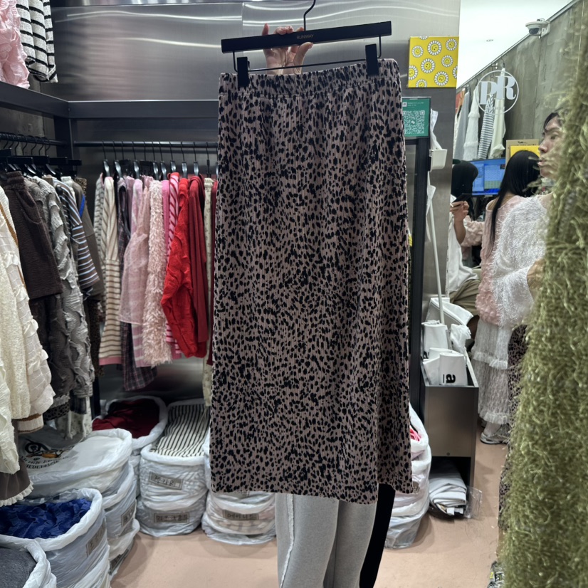 RUNWAY-런웨이韓國直郵㊣女士新品休閑人氣熱賣真品推薦長裙RUNWAY長裙圖色2