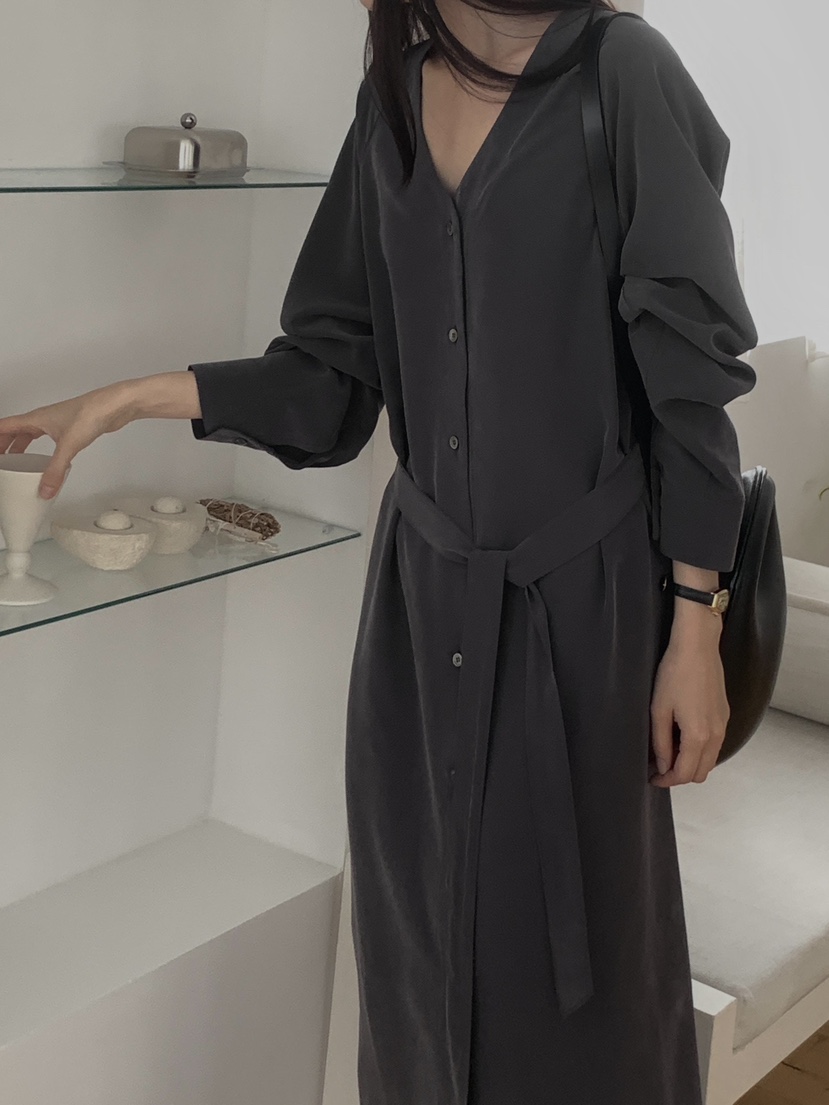 LONG PEAK東大門㊣直郵女士新品真品25秋冬職業連衣裙含腰帶LONG PEAK連衣裙