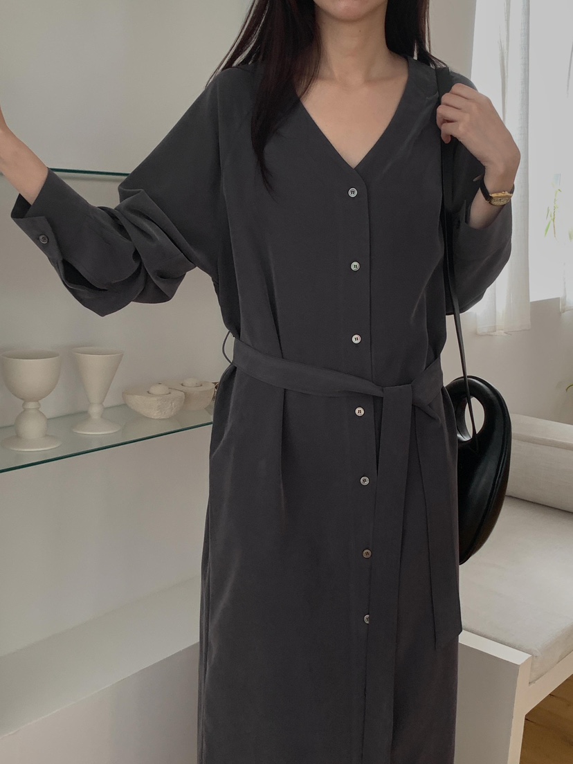 LONG PEAK東大門㊣直郵女士新品真品25秋冬職業連衣裙含腰帶LONG PEAK連衣裙