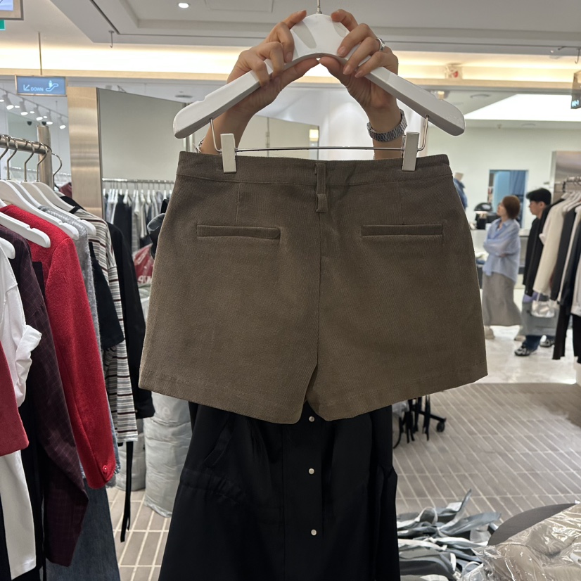 VIVE東大門㊣代購女裝新款真品25秋冬時尚職業熱賣休閑短褲VIVE短褲