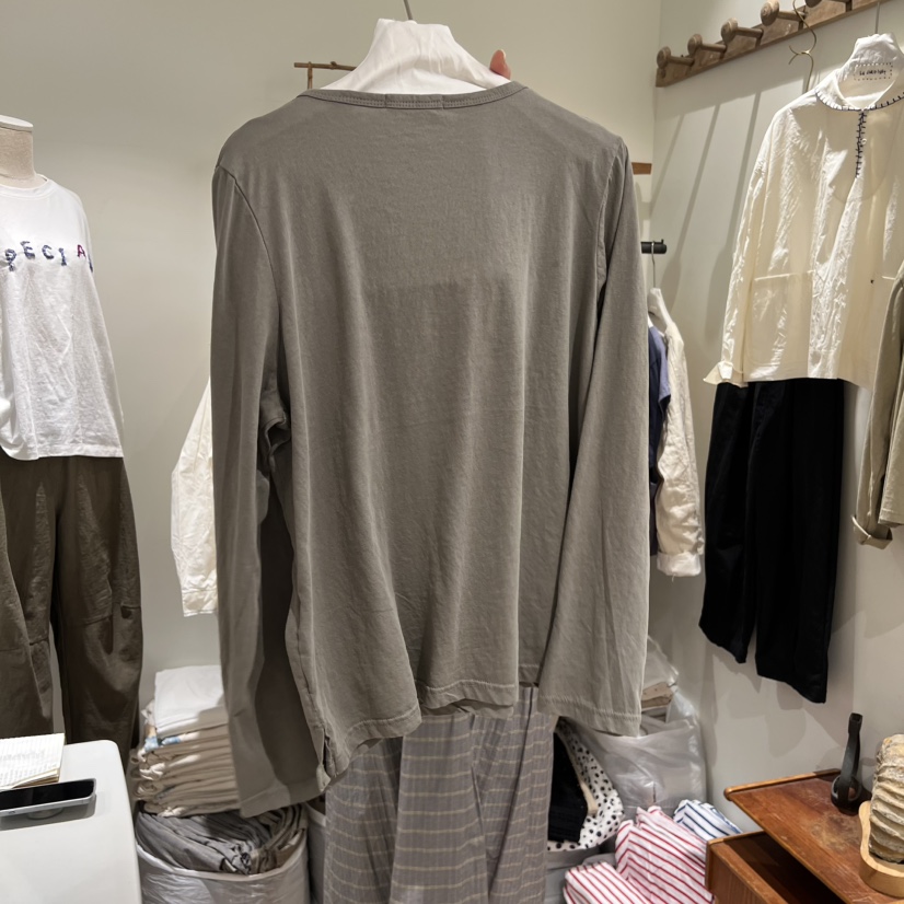 LE JARDINET東大門㊣代購女士新品熱賣推薦人氣職業長袖T恤LE JARDINET長袖T恤