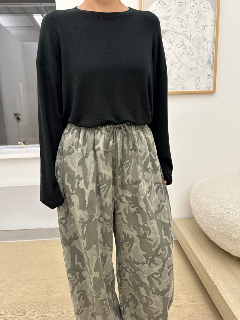 BUT東大門㊣直郵女士新款時尚職業25秋冬休閑真品休閑褲迷彩button休閑褲