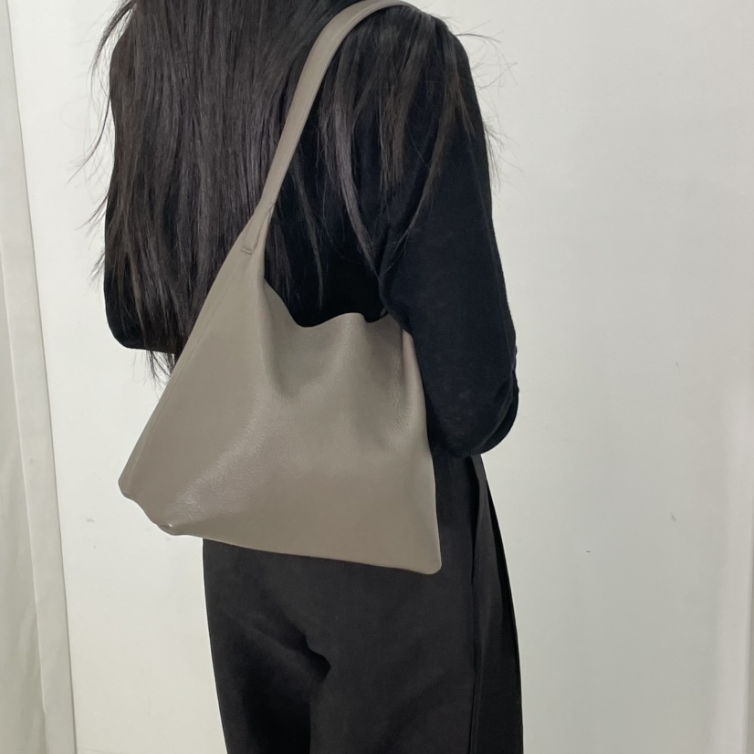 J PLACE東大門㊣直郵女裝新款熱賣休閑職業推薦單肩斜跨包J PLACE單肩/斜跨包