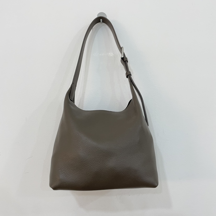 J PLACE東大門㊣直郵女裝新款熱賣休閑職業推薦單肩斜跨包J PLACE單肩/斜跨包