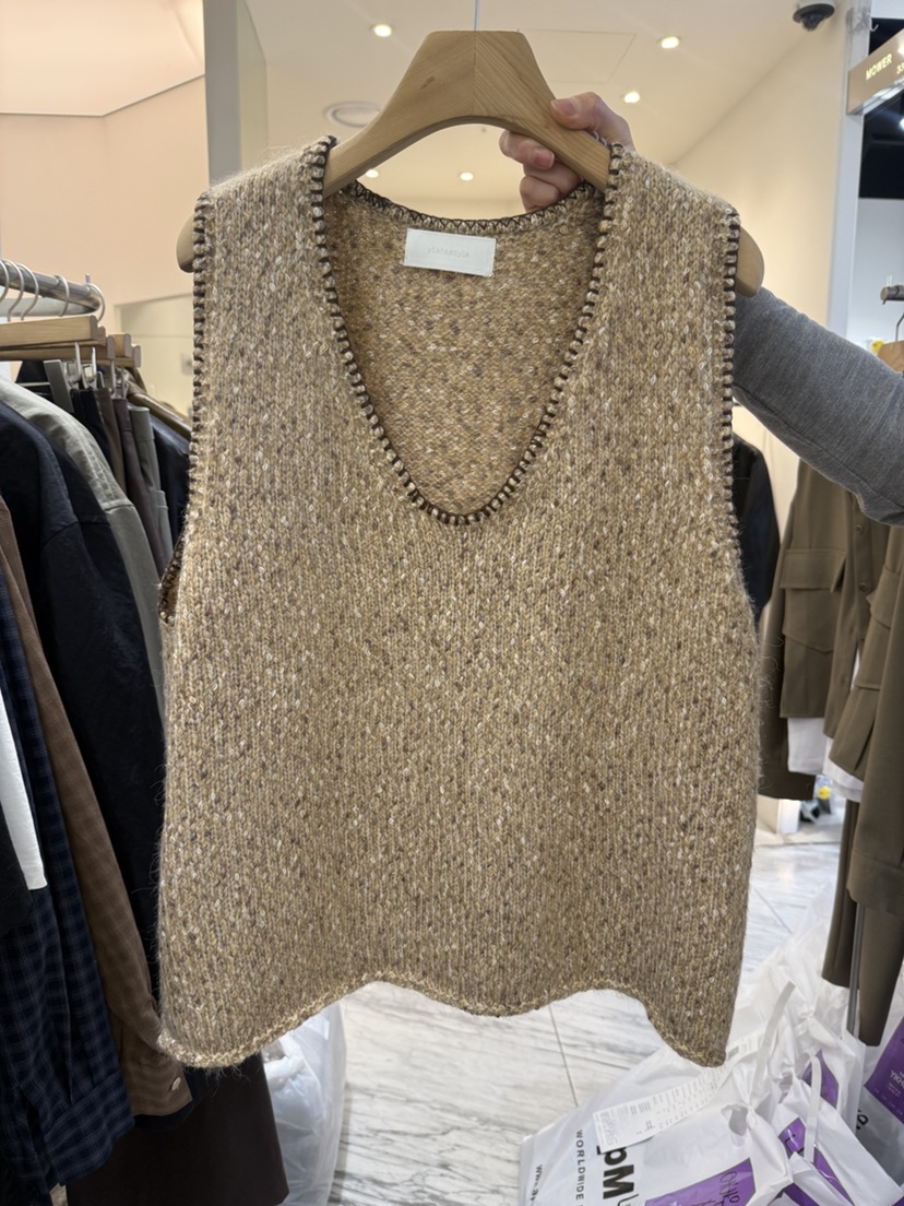 YIKHO STYLE東大門㊣代購女裝新品人氣25秋冬熱賣職業馬甲YIKHO STYLE馬甲圖色2