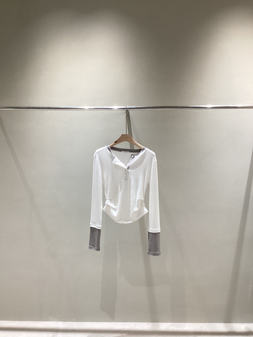 NEAR LEAP-P韓國直郵㊣女裝新品人氣推薦休閑熱賣長袖T恤NEAR LEAP長袖T恤