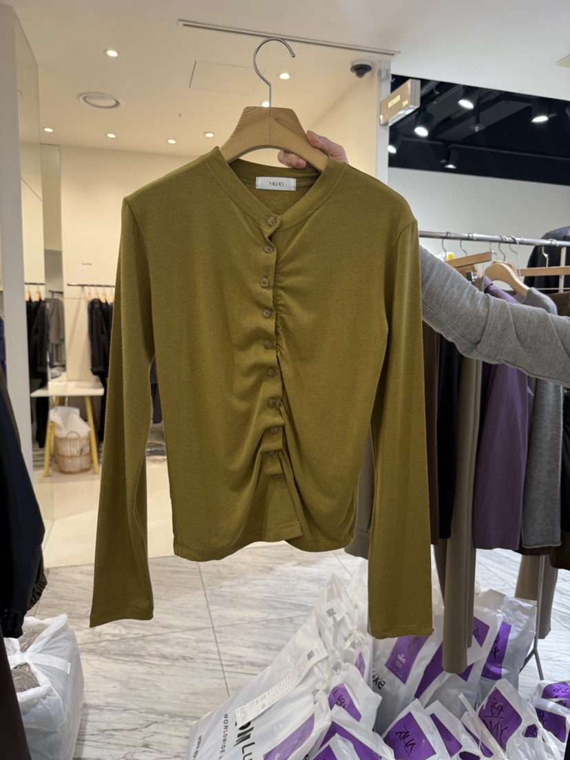 YIKHO STYLE東大門㊣實拍女士新品熱賣推薦長袖T恤褶皺開衫YIKHO STYLE長袖T恤
