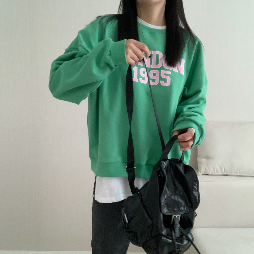 HELLO JINI東大門㊣直郵女士新款職業熱賣真品人氣25秋冬衛衣HELLO JINI衛衣