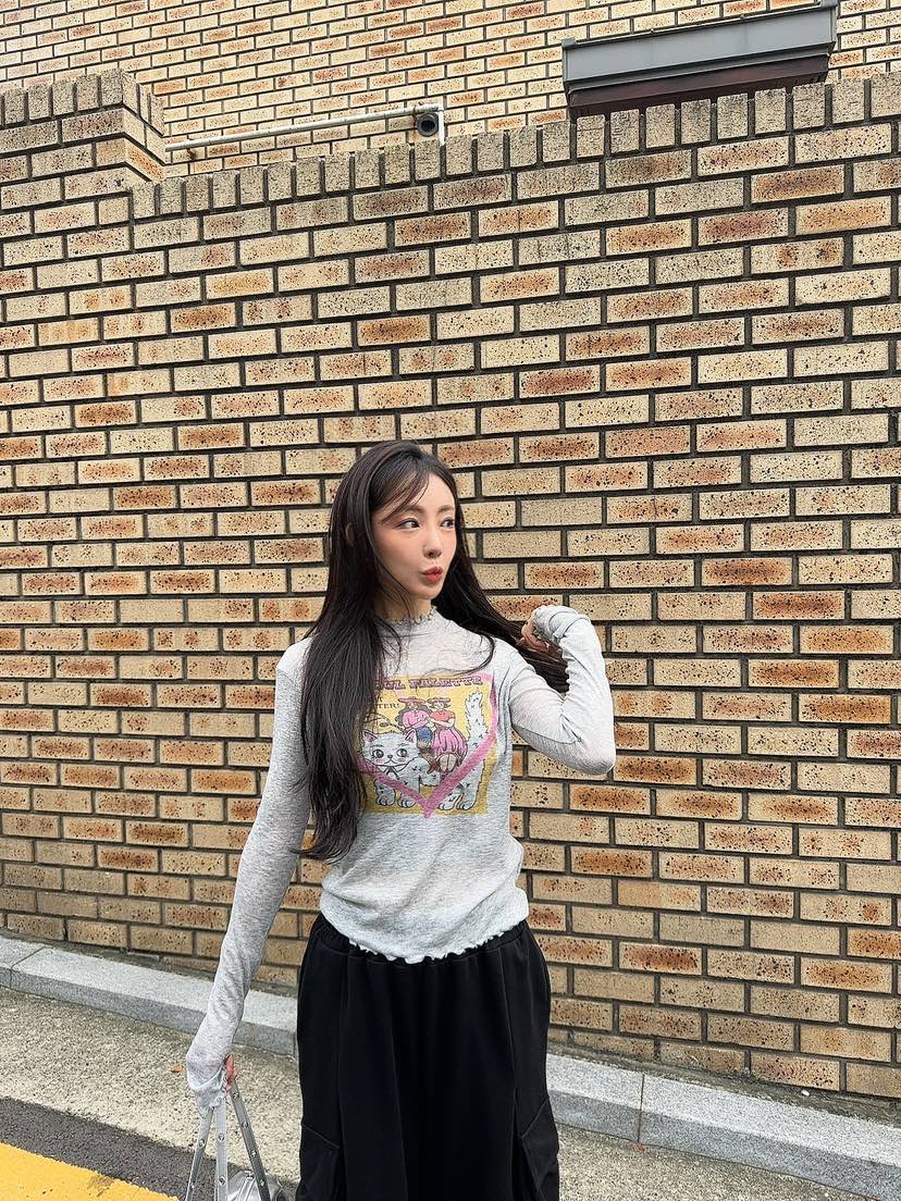 PALETTE-Q韓國代購㊣女裝新品熱賣人氣推薦職業長袖T恤網眼PALETTE長袖T恤