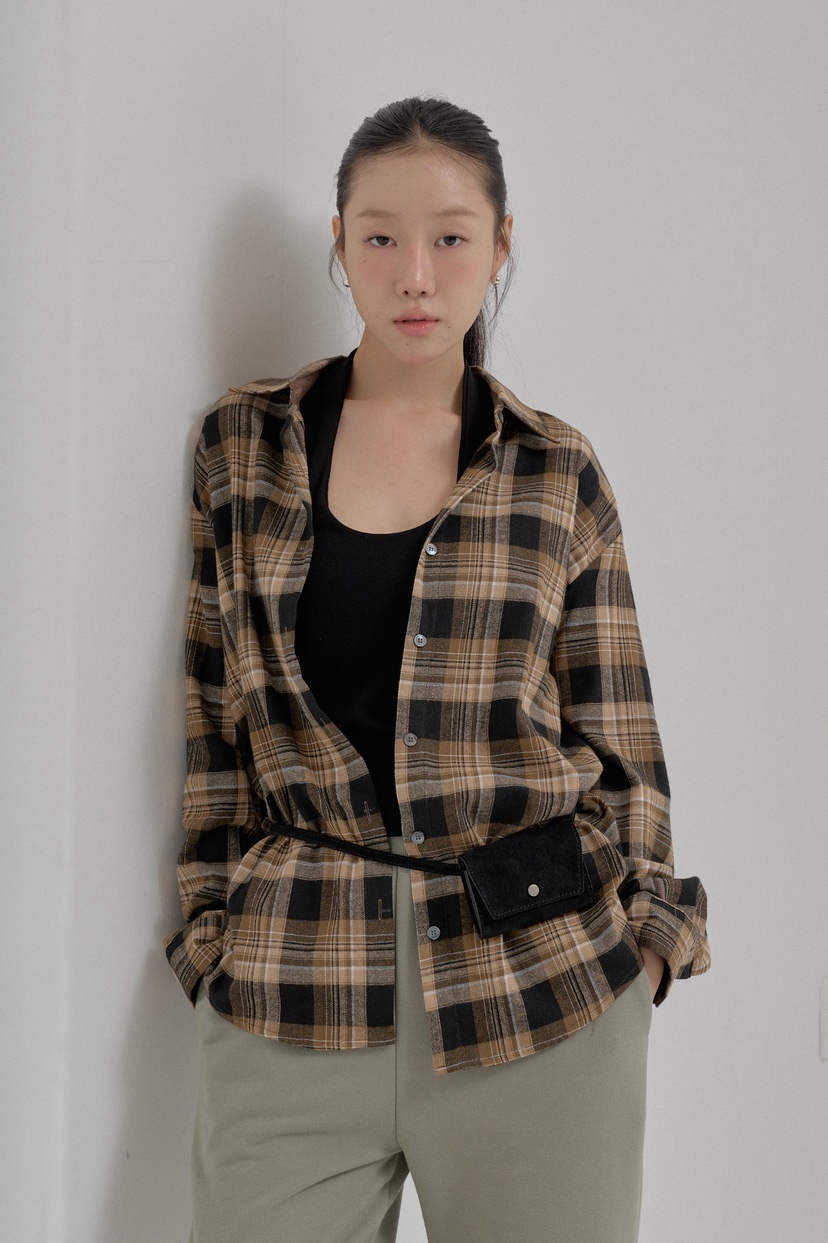 ATHEA東大門㊣實拍女裝新款25秋冬熱賣人氣真品推薦襯衫蕾絲衫ATHEA襯衫/蕾絲衫