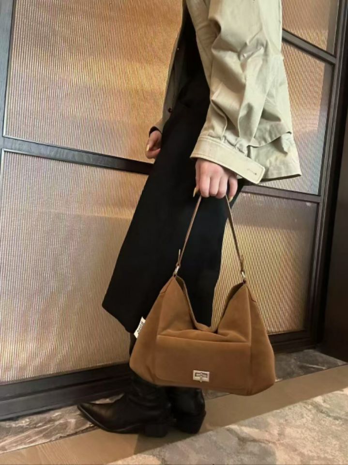 TROUVAILLE東大門㊣直郵女裝新款熱賣25秋冬單肩斜跨包絨面革TROUVAILLE單肩/斜跨包圖色4