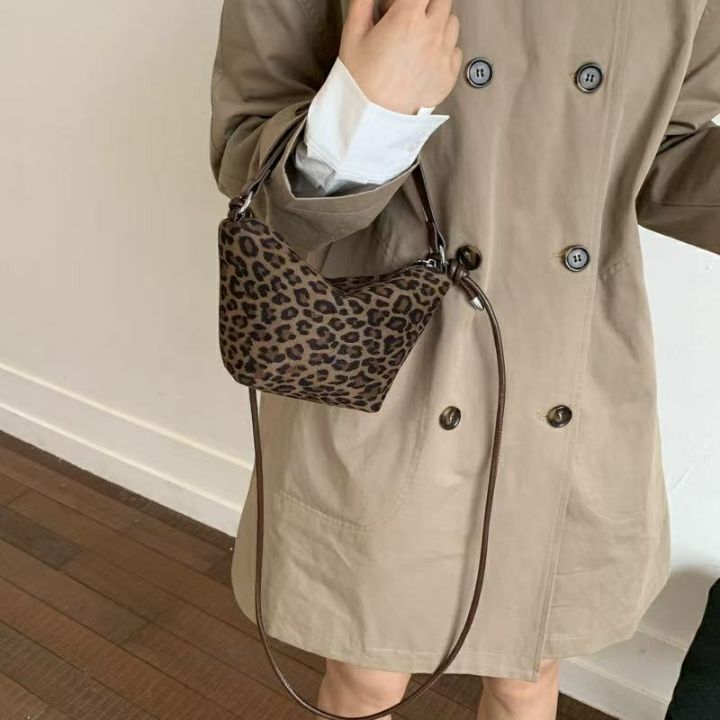 TROUVAILLE東大門㊣實拍女裝新品時尚真品熱賣休閑單肩斜跨包TROUVAILLE單肩/斜跨包圖色1