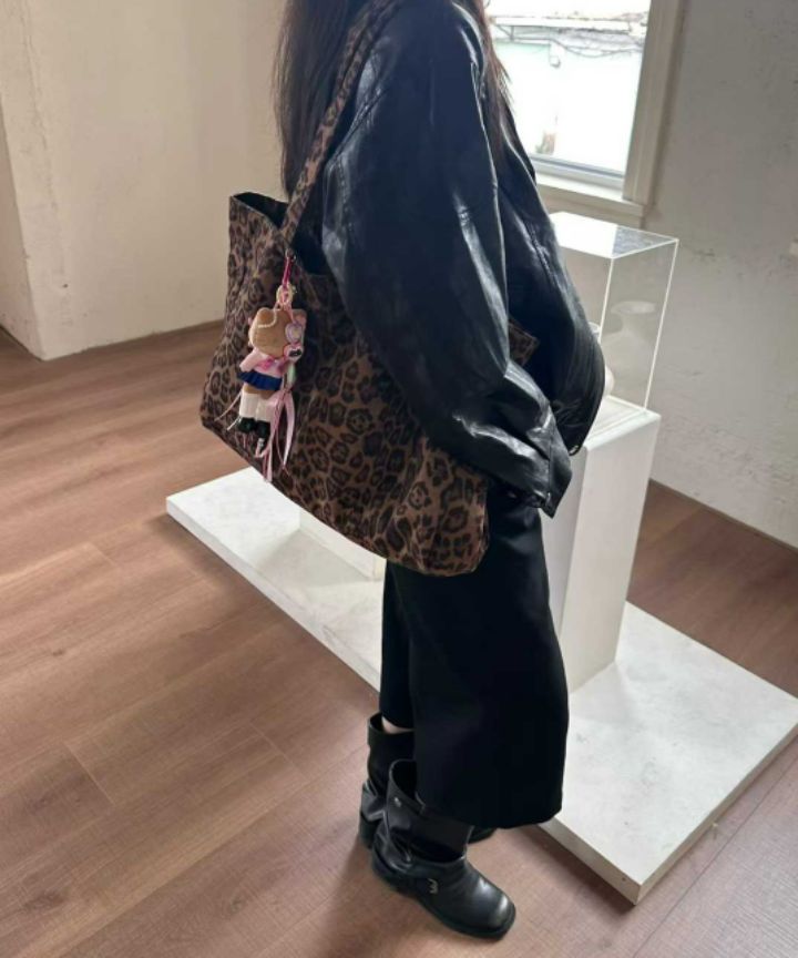TROUVAILLE韓國代購㊣女士新品熱賣真品時尚職業單肩斜跨包TROUVAILLE單肩/斜跨包