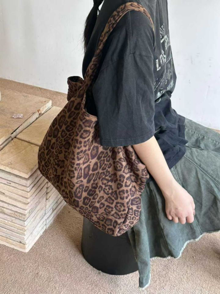 TROUVAILLE韓國代購㊣女士新品熱賣真品時尚職業單肩斜跨包TROUVAILLE單肩/斜跨包