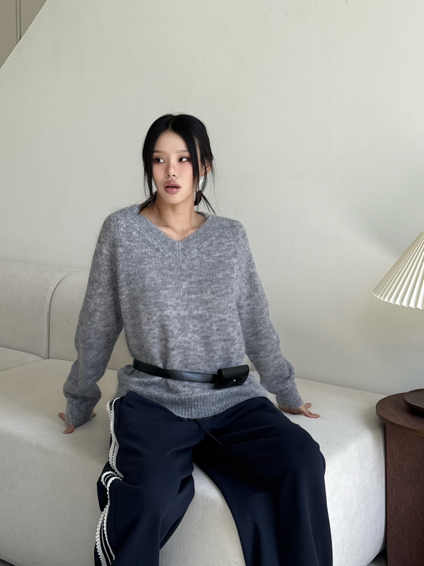 ZITTEN韓國直郵㊣女裝新品熱賣真品25秋冬職業針織衫馬海毛ZITTEN針織衫