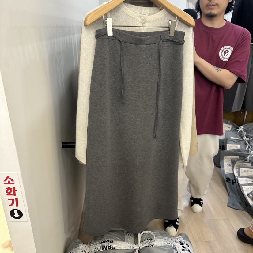 3 ANOTHER東大門㊣代購女士新品時尚熱賣推薦人氣職業長裙3 ANOTHER長裙圖色1