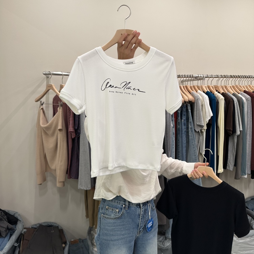 URBANSTORY/REMAKING東大門㊣代購女士新款推薦真品熱賣T恤Remaking/URBANSTORYT恤圖色1