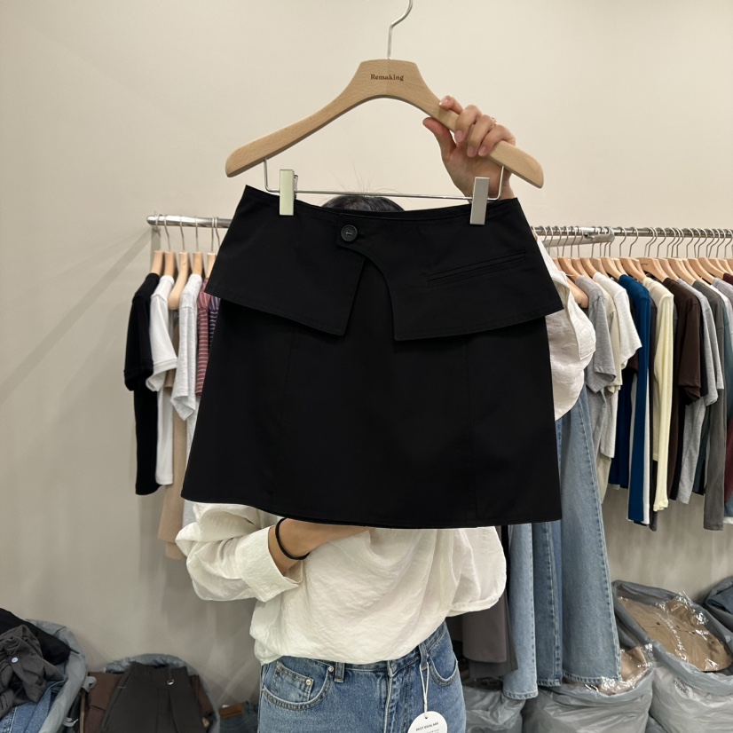 URBANSTORY/REMAKING東大門㊣代購女士新品25秋冬熱賣短裙Remaking/URBANSTORY短裙圖色2
