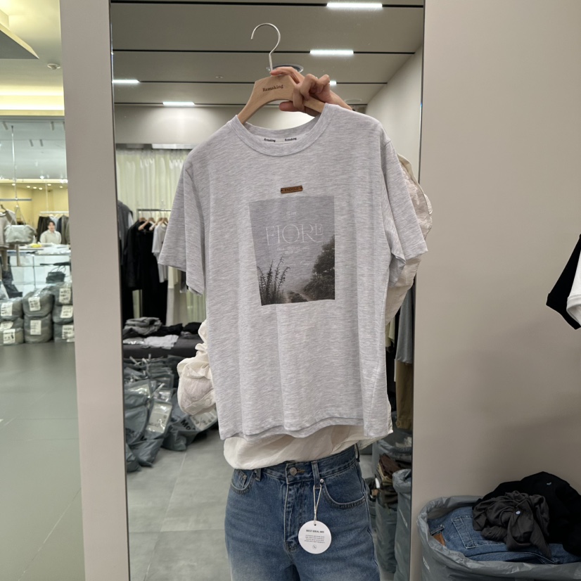 URBANSTORY/REMAKING韓國代購㊣女裝新品推薦人氣熱賣休閑T恤Remaking/URBANSTORYT恤圖色3