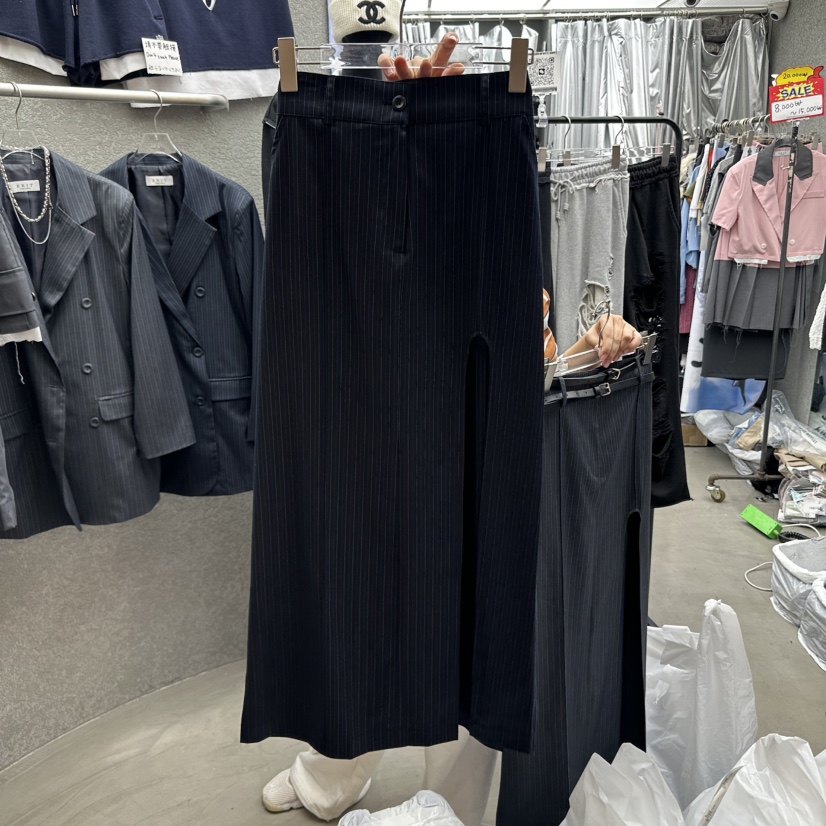 EXIT韓國代購㊣女裝新款熱賣時尚真品人氣推薦長裙不含腰帶EXIT長裙圖色2