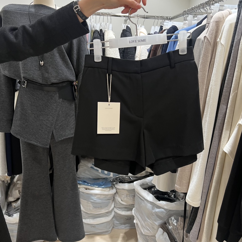 LOVE SOME東大門㊣實拍女士新款人氣職業熱賣25秋冬真品短褲LOVE SOME短褲圖色3