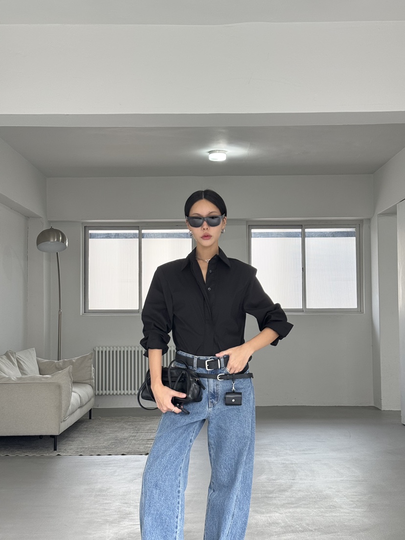 LIMLIMLIM韓國代購㊣女裝新品職業25秋冬真品推薦襯衫蕾絲衫LIM LIM LIM襯衫/蕾絲衫圖色2