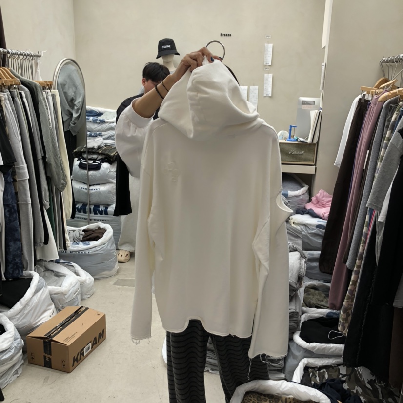 BREEZE韓國代購㊣女士新款人氣推薦熱賣時尚衛衣斜紋布兜帽BREEZE衛衣