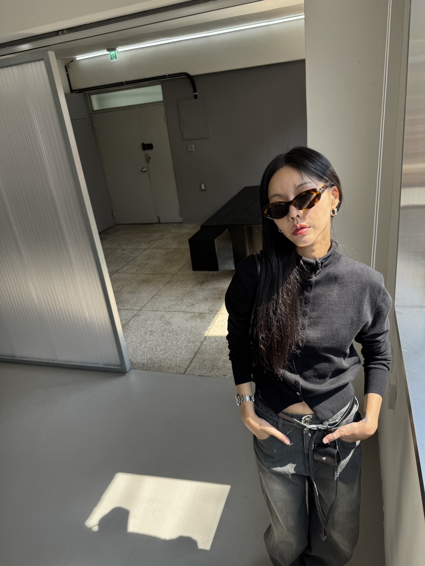 LIMLIMLIM東大門㊣直郵女士新款時尚熱賣推薦人氣針織衫高領LIM LIM LIM針織衫