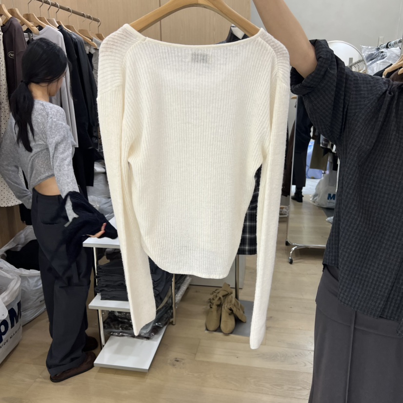 VILLABUTTON韓國代購㊣女裝新款25秋冬推薦真品時尚熱賣針織衫VILLABUTTON針織衫