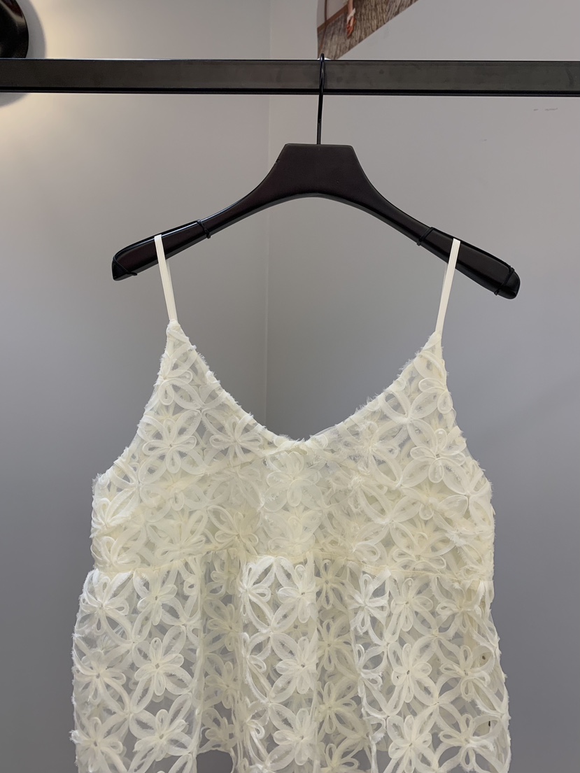 SOFTNESS東大門㊣直郵女裝新品真品職業時尚吊帶背心花朵緊身Softness/Cosmic吊帶/背心