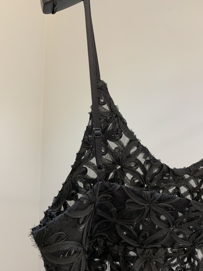 SOFTNESS東大門㊣直郵女裝新品真品職業時尚吊帶背心花朵緊身Softness/Cosmic吊帶/背心
