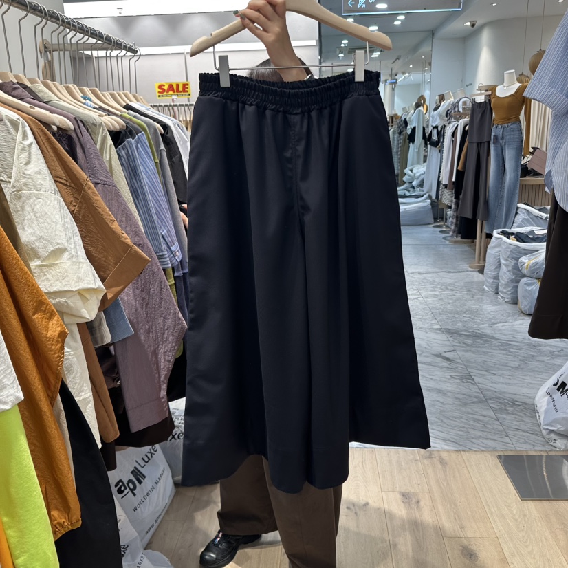 REVE-L東大門㊣直郵女裝新款25秋冬熱賣時尚推薦職業休閑短褲REVE-L短褲圖色3