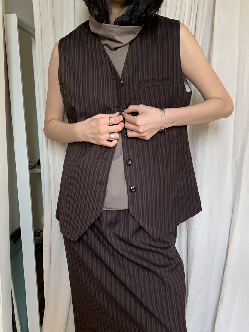 OURS東大門㊣直郵女裝新款時尚推薦人氣職業休閑吊帶背心高領OURS吊帶/背心