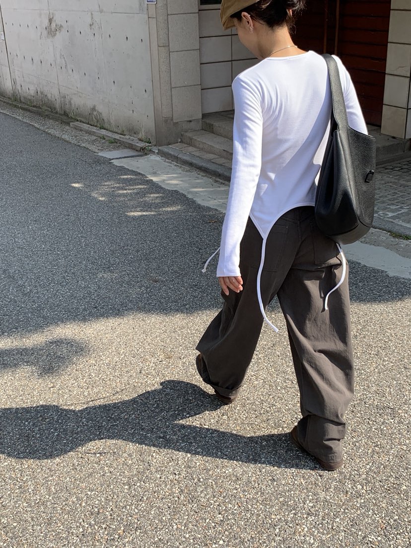 SUNDER MARKET韓國直郵㊣女士新品人氣休閑25秋冬職業長袖T恤SUNDER MARKET長袖T恤