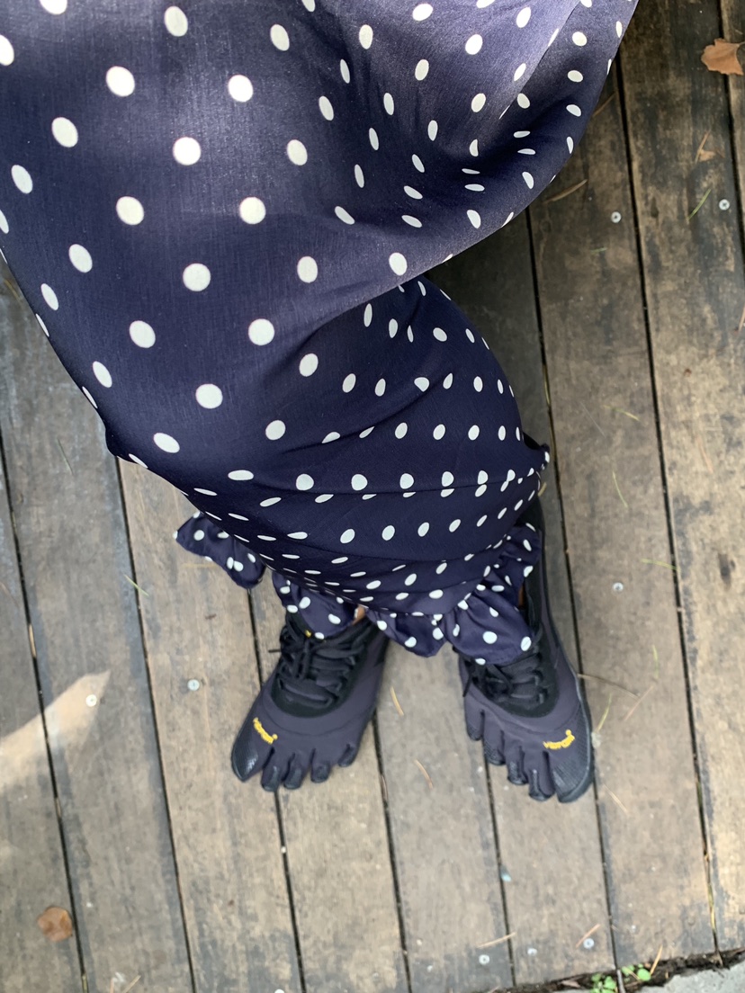 LIKEVAM韓國代購㊣女士新款熱賣25秋冬職業休閑時尚長裙荷葉邊LIKEVAM長裙