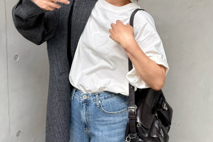 OLI SEOUL東大門㊣直郵女裝新款時尚熱賣25秋冬推薦職業T恤OLI SEOULT恤