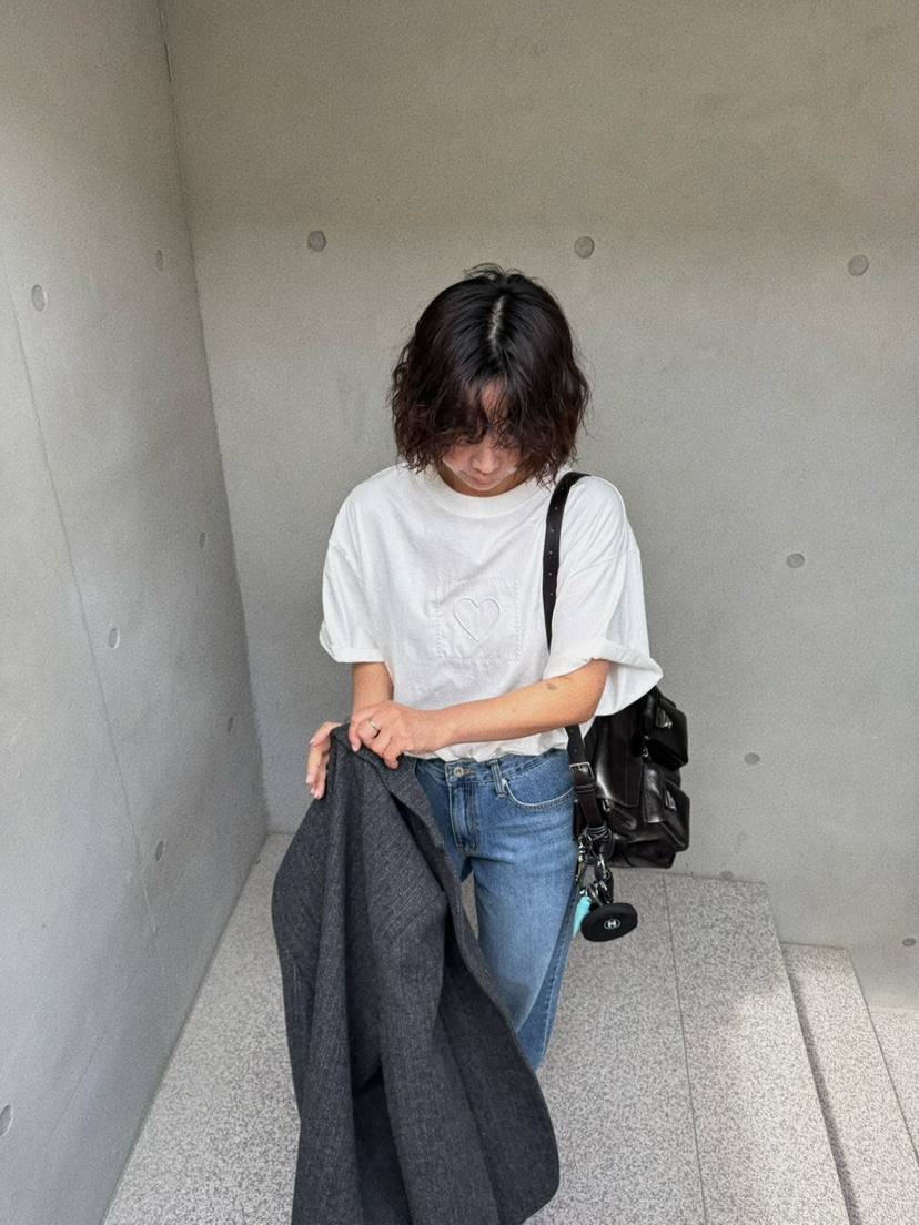 OLI SEOUL東大門㊣直郵女裝新款時尚熱賣25秋冬推薦職業T恤OLI SEOULT恤