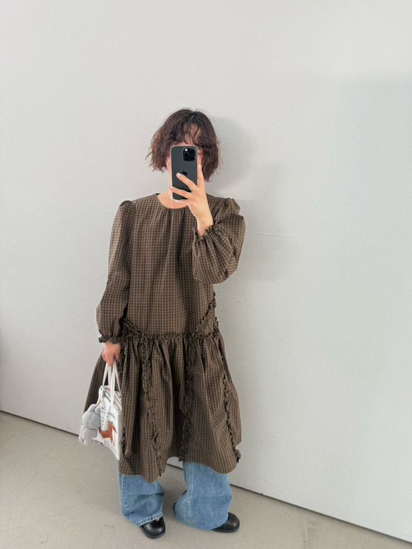 OLI SEOUL東大門㊣直郵女士新款真品休閑連衣裙荷葉邊格紋OLI SEOUL連衣裙