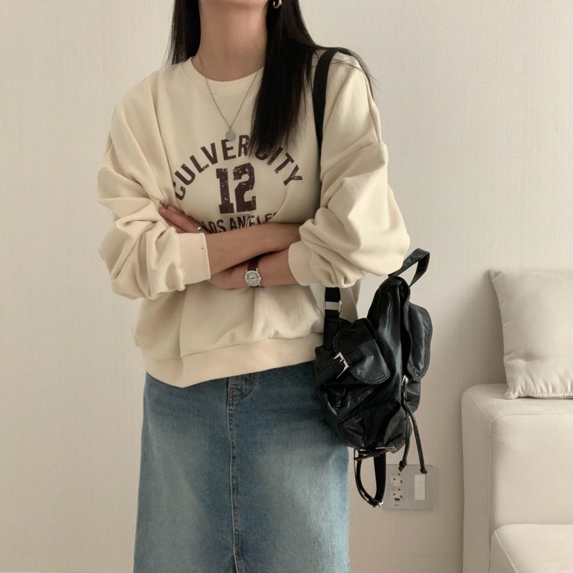 HELLO JINI東大門㊣直郵女裝新款推薦真品熱賣25秋冬人氣衛衣HELLO JINI衛衣