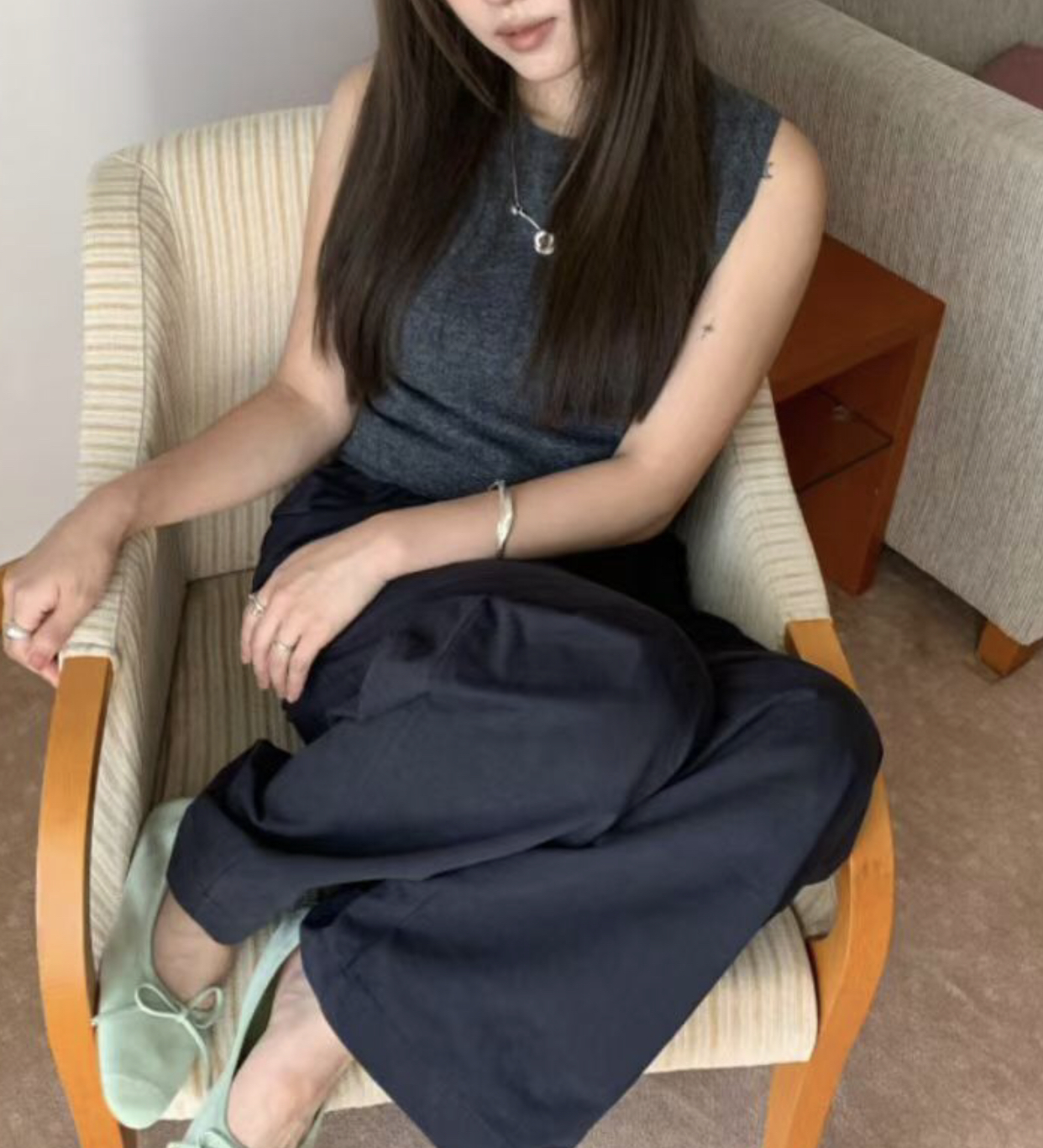 DE ONDO韓國代購㊣女士新款休閑熱賣推薦時尚職業吊帶背心DE ONDO吊帶/背心圖色4