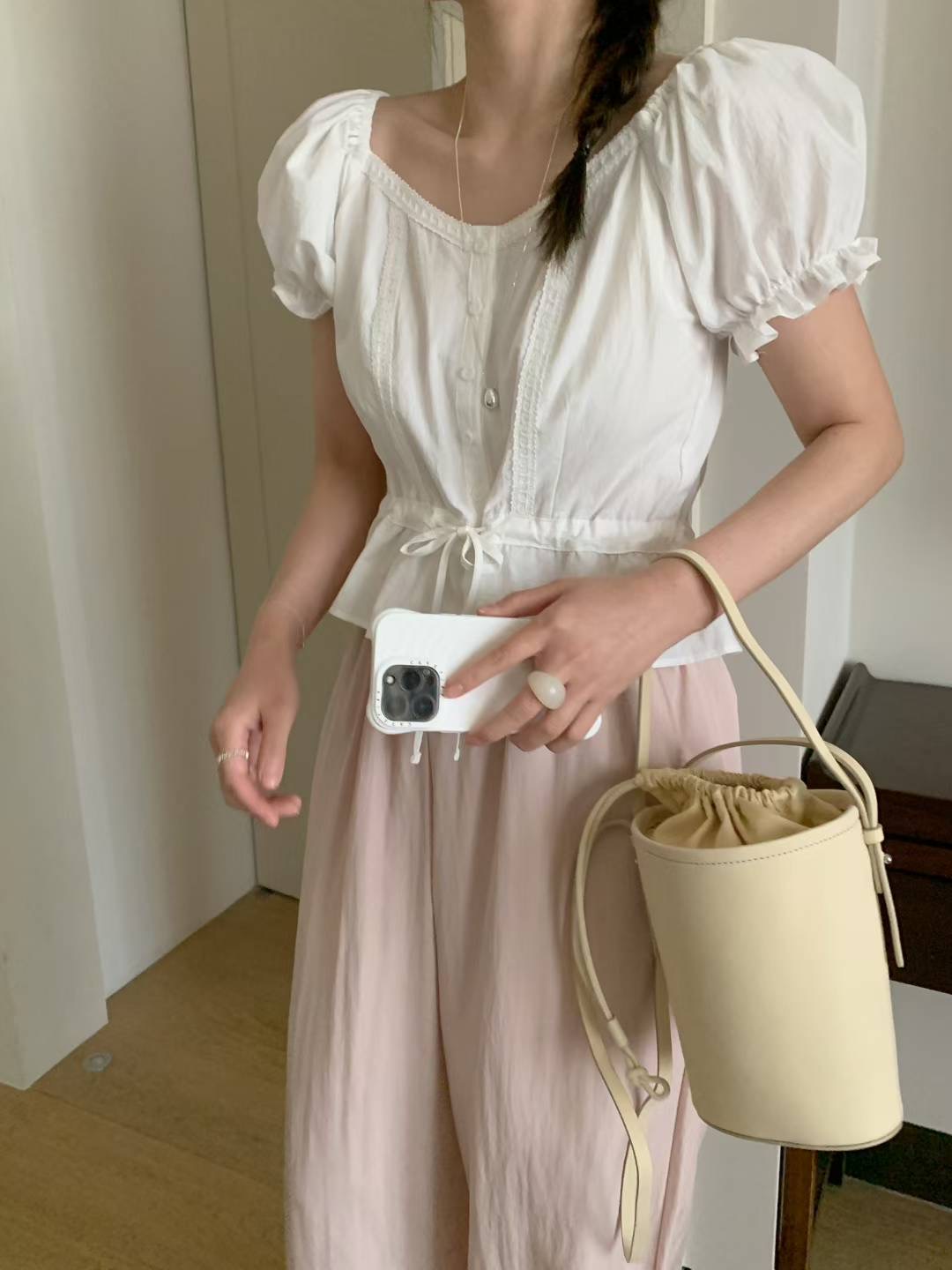 MELLOUNGE-멜라운지-T東大門㊣代購女士新款熱賣襯衫蕾絲衫MELLOUNGE-T襯衫/蕾絲衫