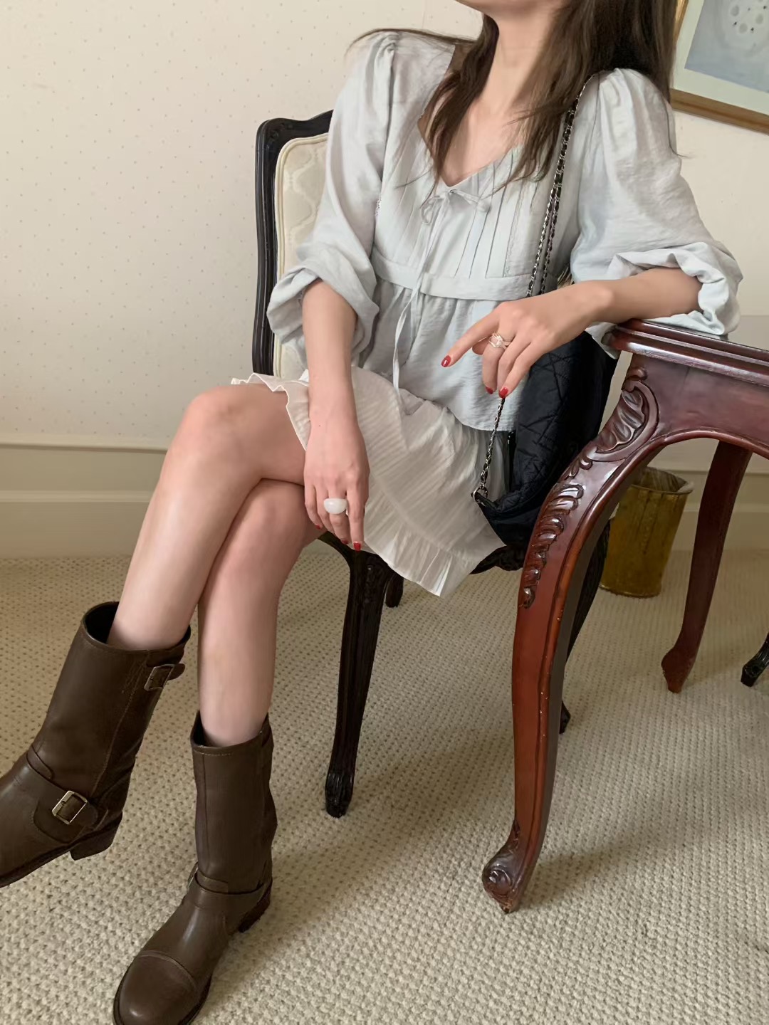 MELLOUNGE-멜라운지-T東大門㊣代購女士新款推薦襯衫蕾絲衫MELLOUNGE-T襯衫/蕾絲衫