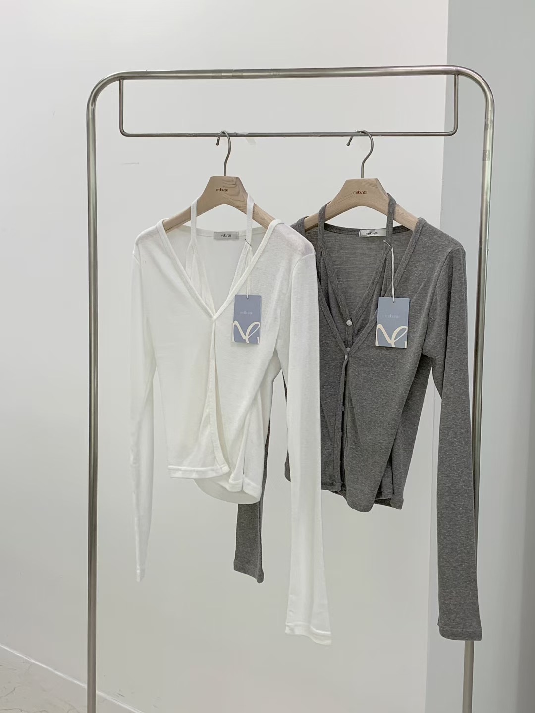 MELLOUNGE-멜라운지-T東大門㊣直郵女士新品25秋冬針織衫MELLOUNGE-T針織衫