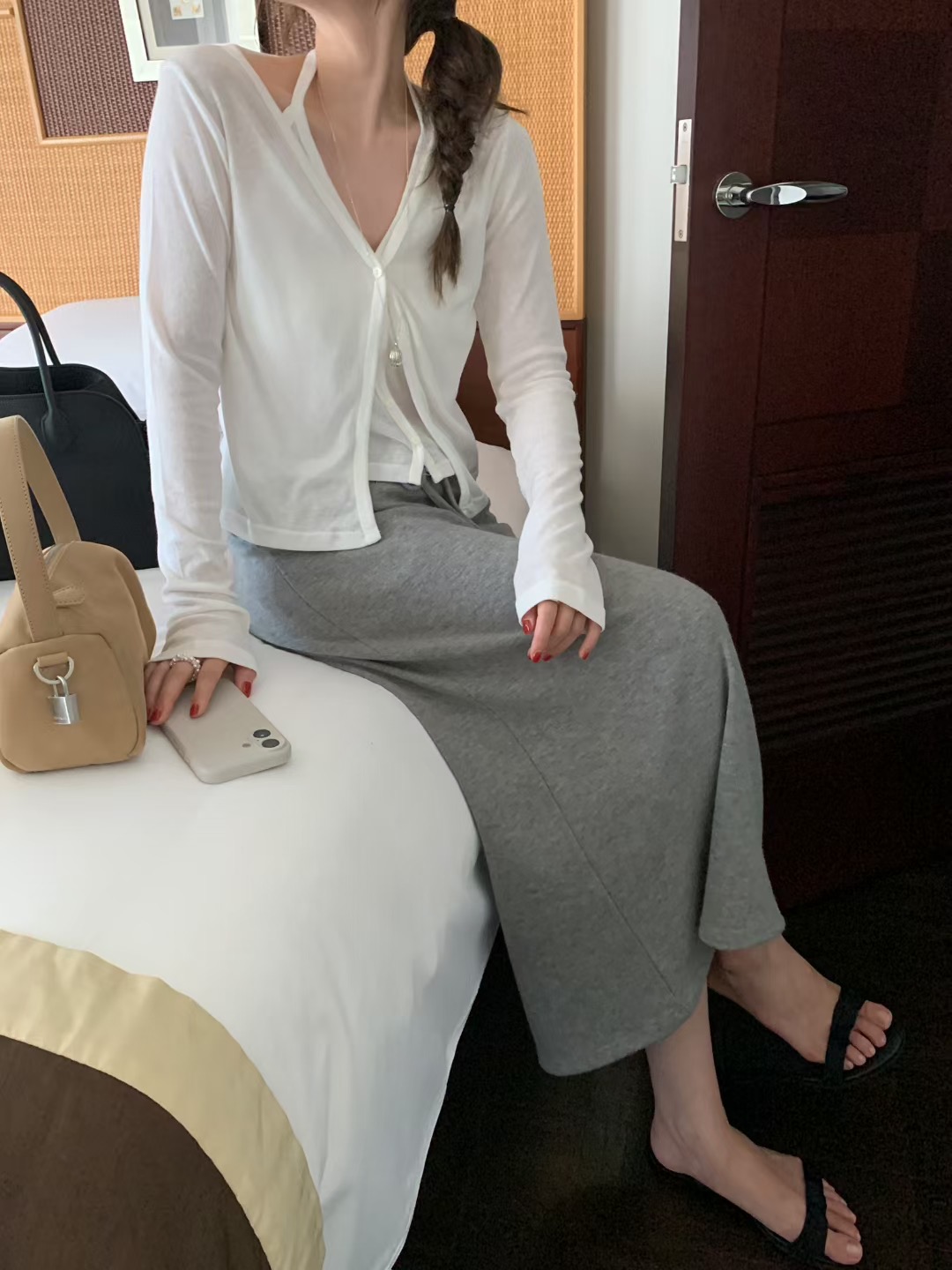 MELLOUNGE-멜라운지-T東大門㊣直郵女士新品25秋冬針織衫MELLOUNGE-T針織衫