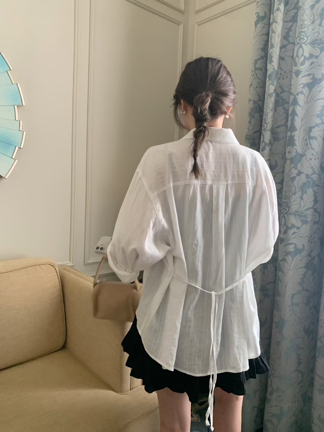 MELLOUNGE-멜라운지-T東大門㊣實拍女士新款熱賣襯衫蕾絲衫含腰繩MELLOUNGE-T襯衫/蕾絲衫